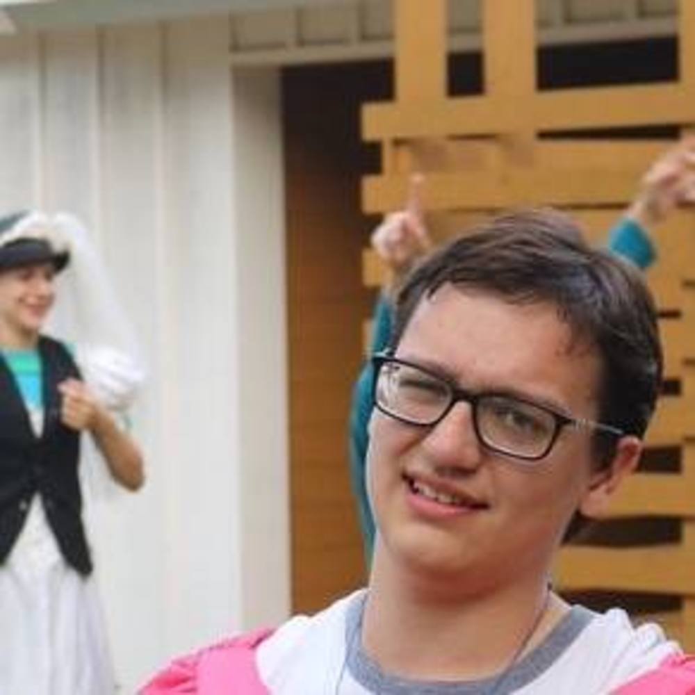 Meet your Posher, Reece